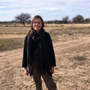 Meet your Posher, Evy